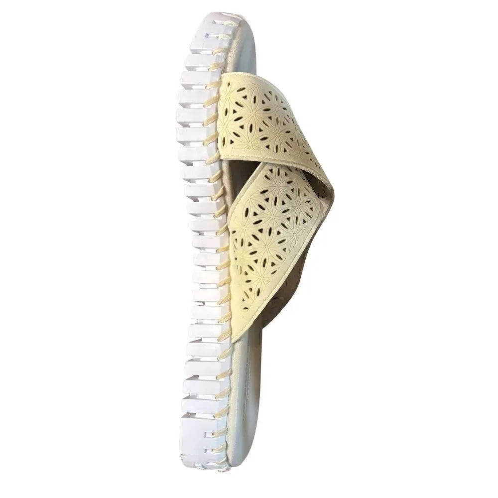 Ilse Jacobsen Tulip Criss Cross Flat Comfort Sandals in Off White Size 41/11